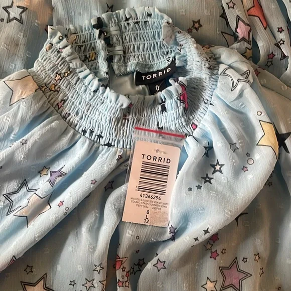 🚨New TORRID Mini Clipdot Blouson Sleeve Mock Neck Skater Dress Size 0 (L/12) - Picture 5 of 5